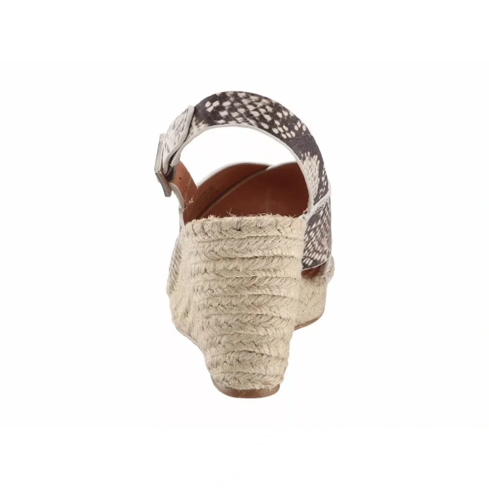 Steven By Steve Madden create out